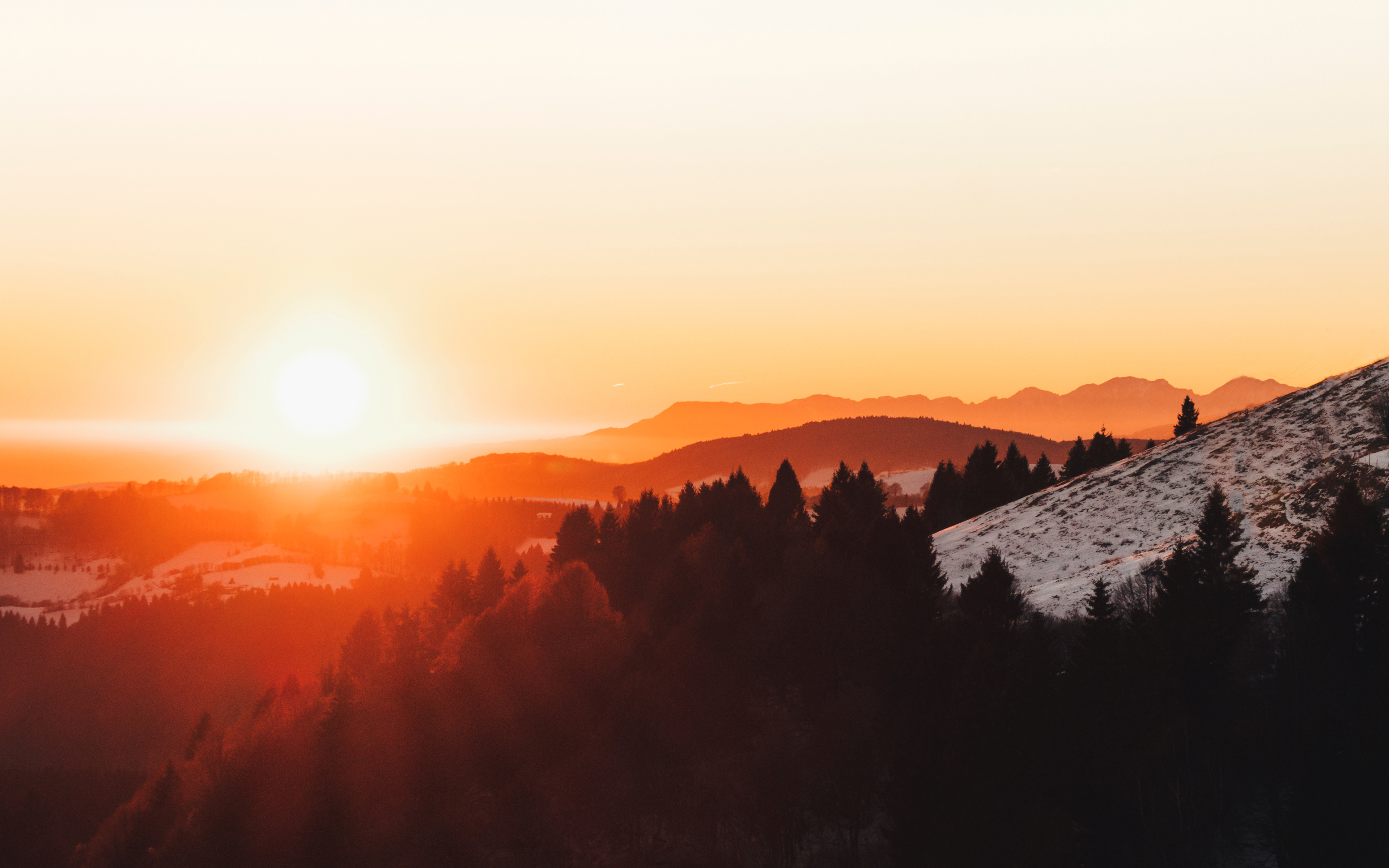 Monte Grappa Mountains Sunset 4K7360013646